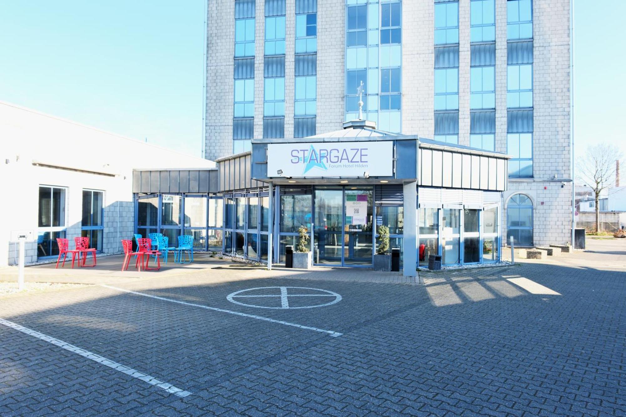 Stargaze Forum Hotel Duesseldorf-Hilden Buitenkant foto